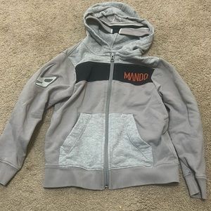 Hanna Andersson Boys Zip up Mandalorian Hoodie size 6-7